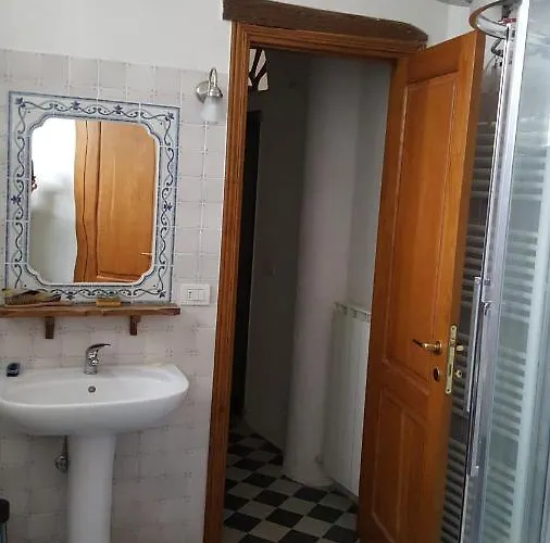 Rural House Rondini *